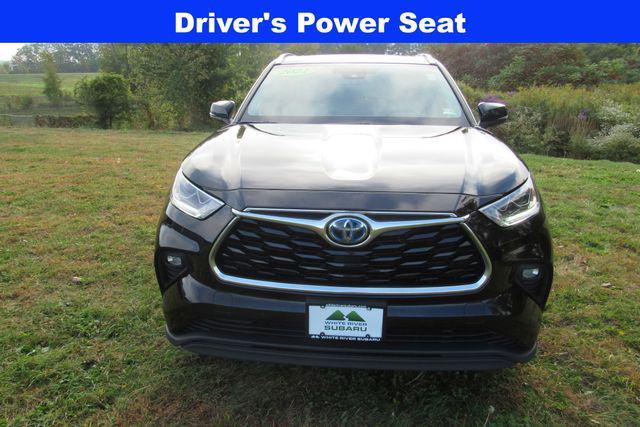 used 2021 Toyota Highlander Hybrid car, priced at $39,500