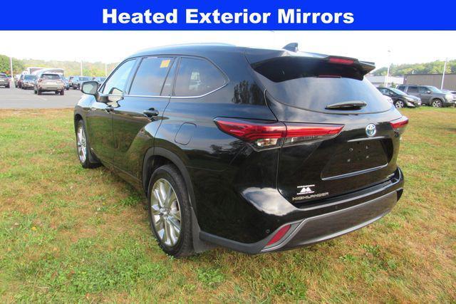 used 2021 Toyota Highlander Hybrid car, priced at $39,500