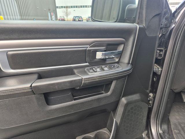 used 2022 Ram 1500 Classic car, priced at $33,000