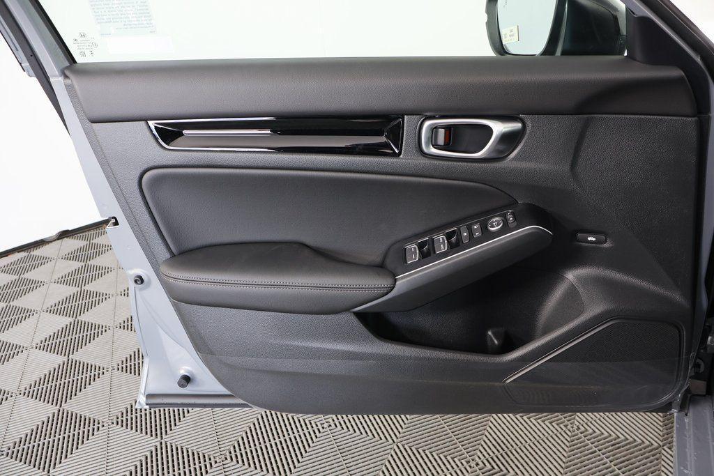 new 2026 Honda Civic Hybrid car, priced at $33,945