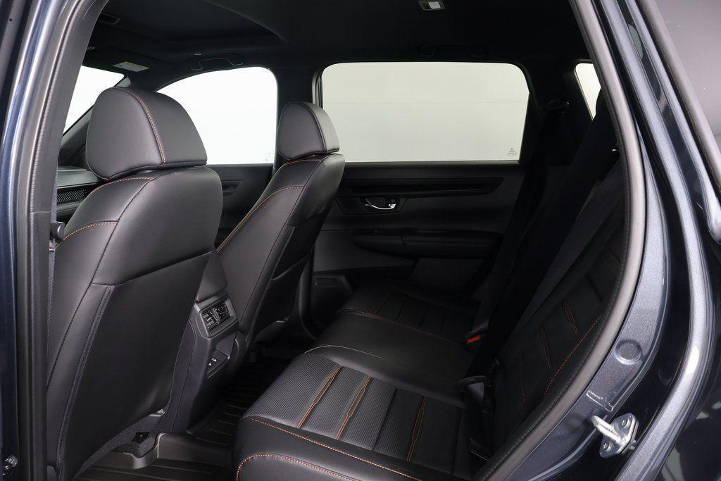 new 2026 Honda CR-V Hybrid car, priced at $41,675