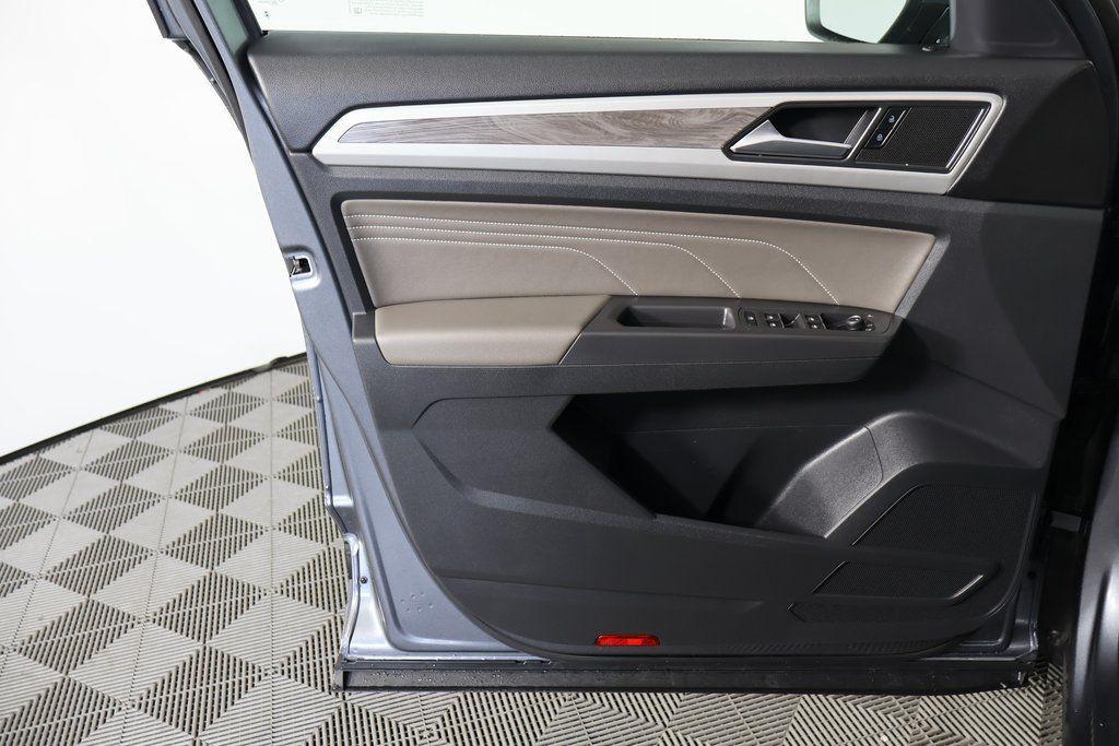 used 2023 Volkswagen Atlas Cross Sport car, priced at $24,995