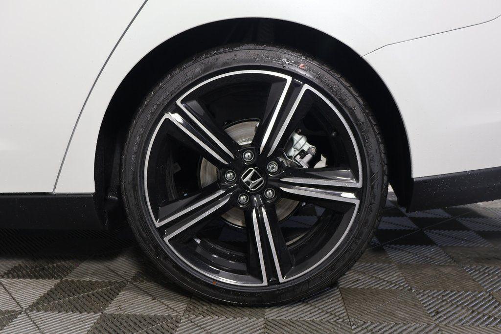 new 2025 Honda Accord Hybrid car, priced at $35,305