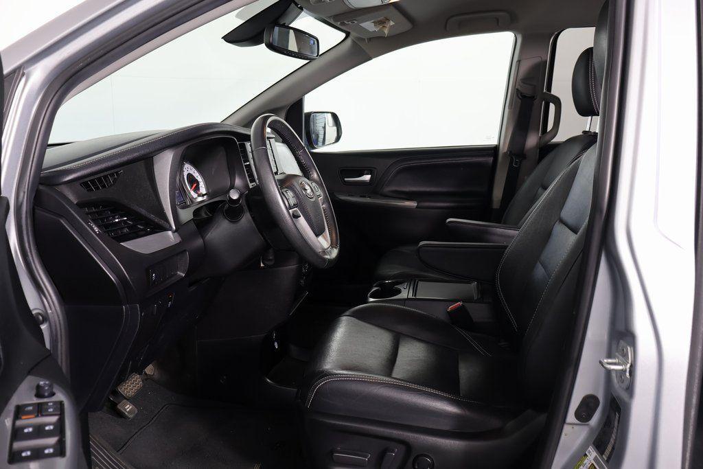 used 2020 Toyota Sienna car, priced at $26,995