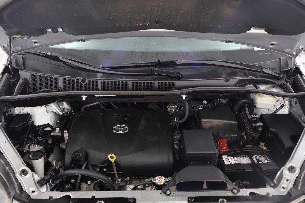 used 2020 Toyota Sienna car, priced at $26,995