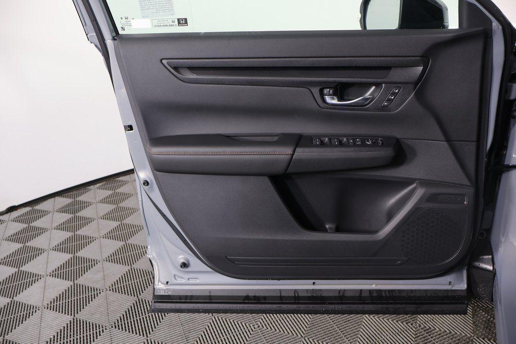 new 2026 Honda CR-V Hybrid car, priced at $42,130