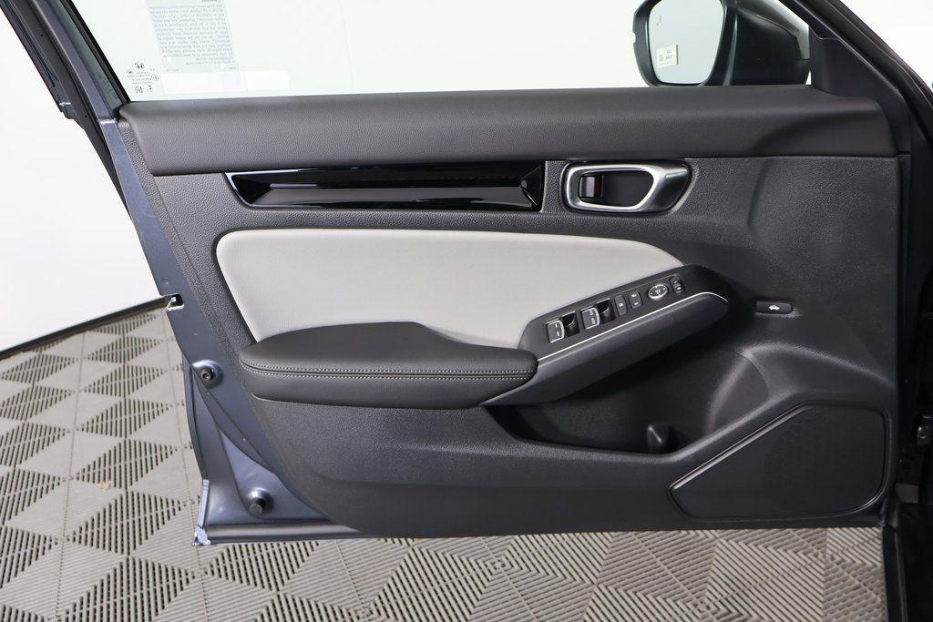 new 2026 Honda Civic Hybrid car, priced at $33,490