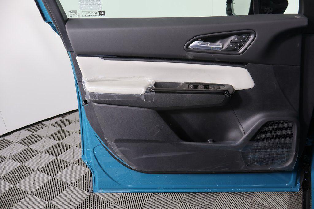 new 2026 Honda Prologue car, priced at $59,850