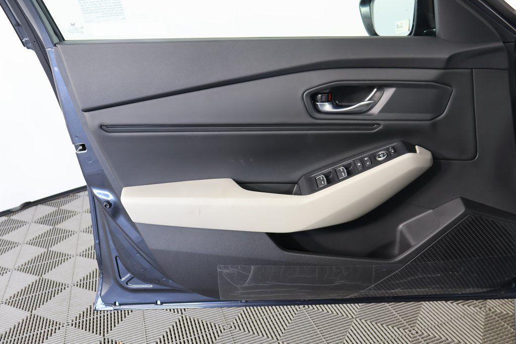 new 2025 Honda Accord car, priced at $31,755
