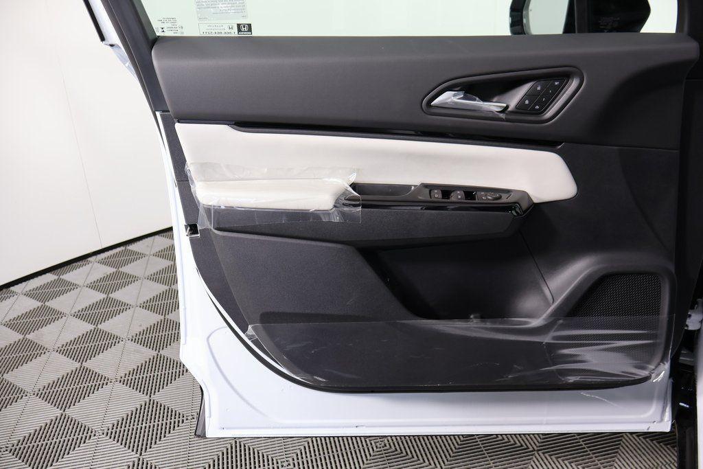 new 2026 Honda Prologue car, priced at $53,195