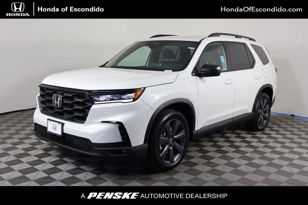 new 2025 Honda Pilot car, priced at $44,250