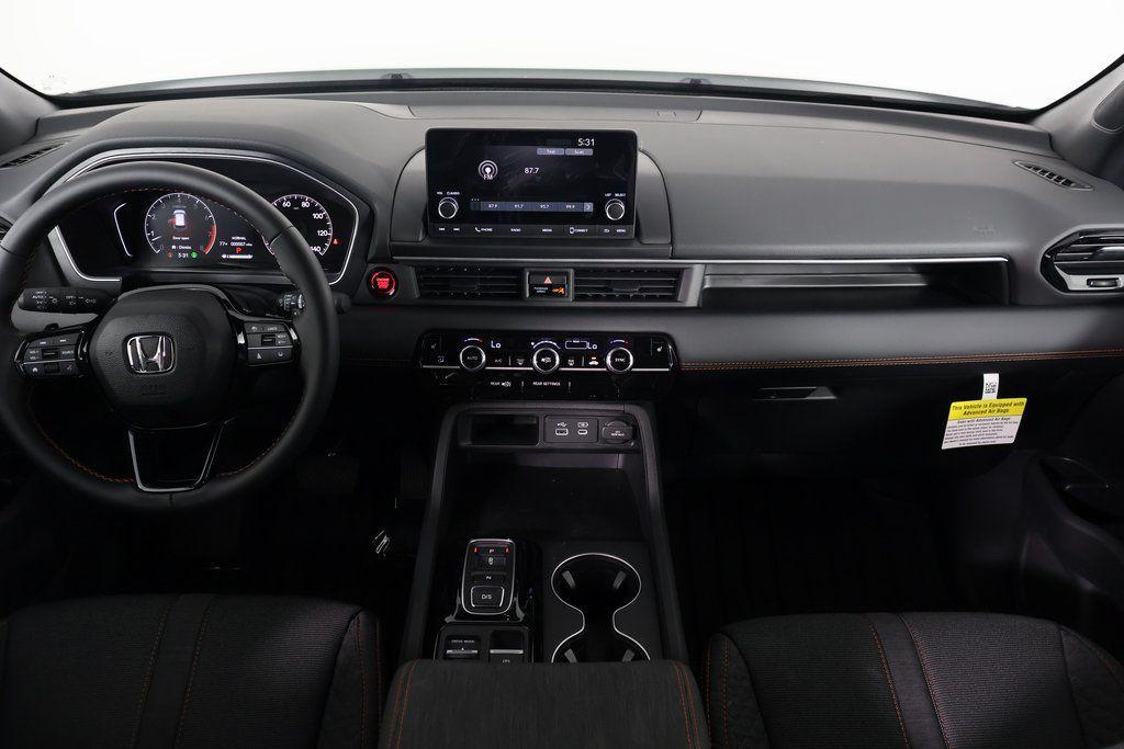 new 2025 Honda Pilot car, priced at $44,250