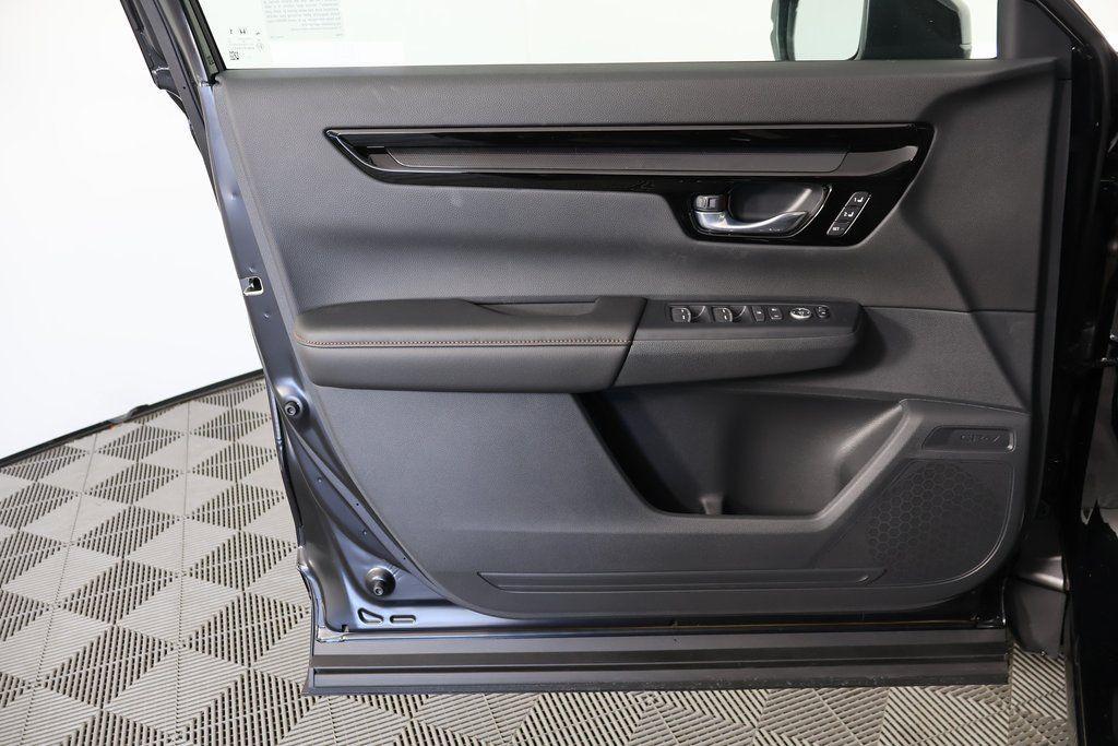 new 2026 Honda CR-V Hybrid car, priced at $43,700