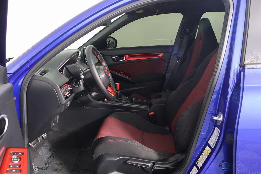 used 2022 Honda Civic Si car, priced at $27,995