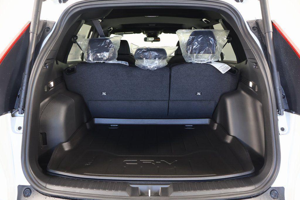 new 2026 Honda CR-V Hybrid car, priced at $40,705