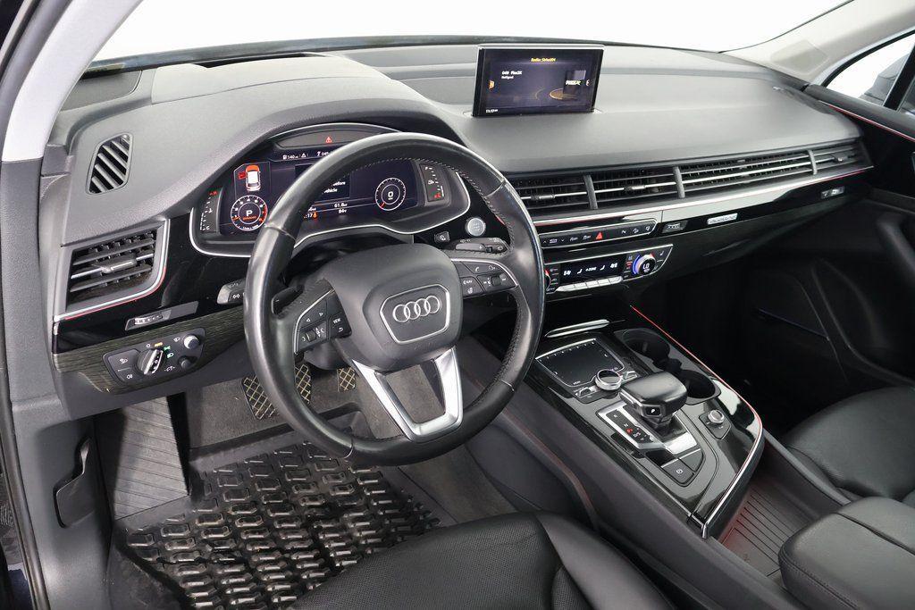 used 2017 Audi Q7 car, priced at $17,995