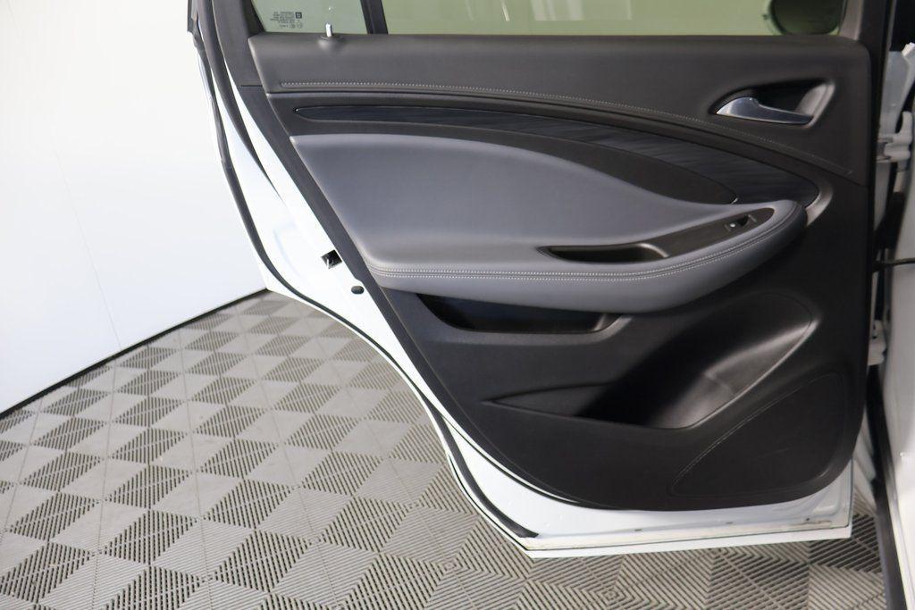 used 2019 Buick Envision car, priced at $18,995