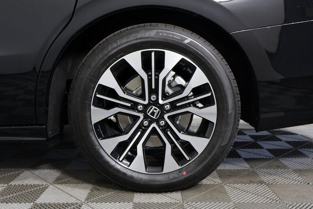 new 2026 Honda Odyssey car, priced at $53,190