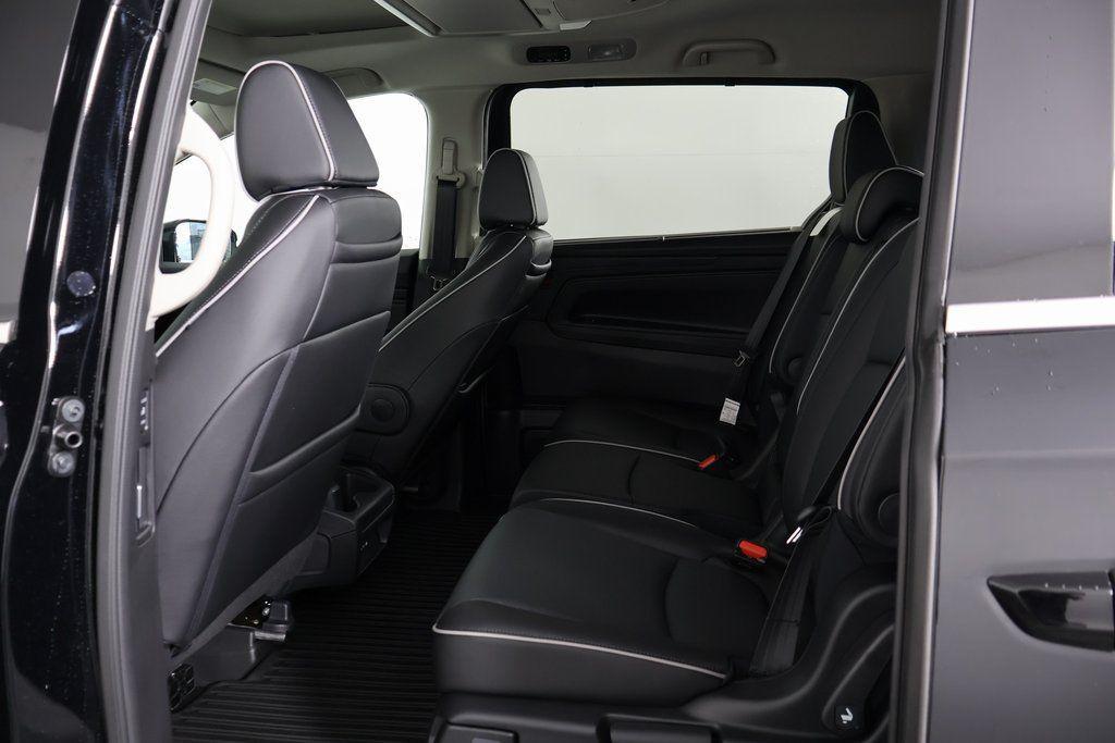 new 2026 Honda Odyssey car, priced at $53,190