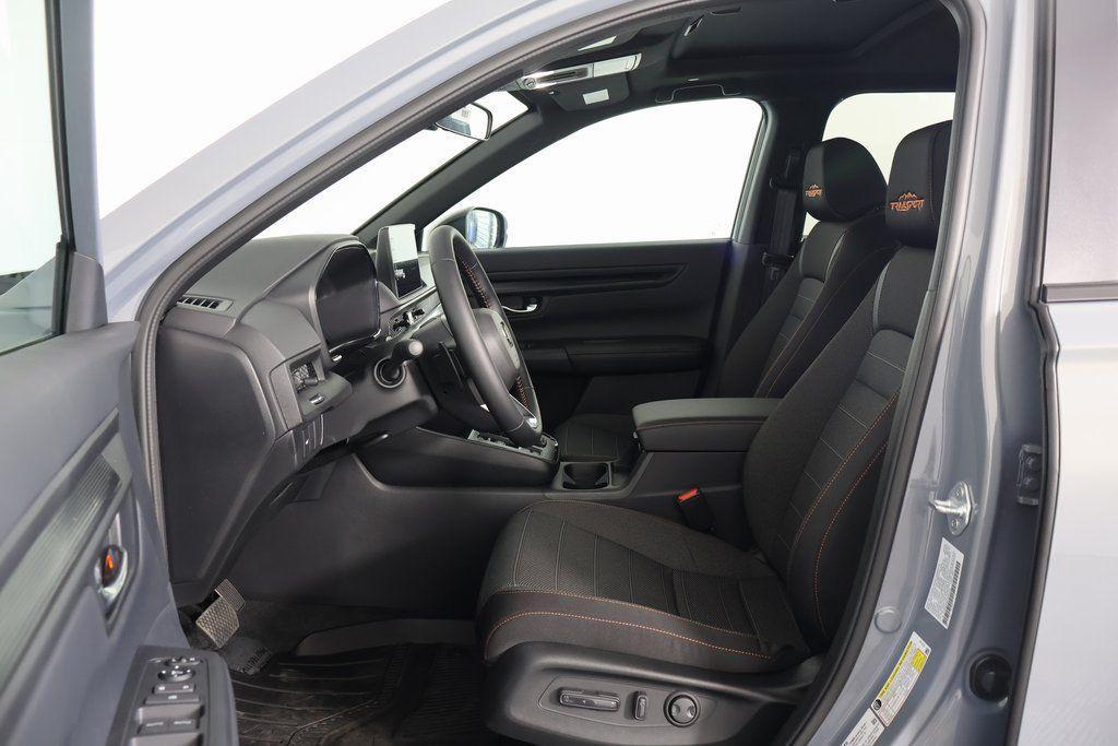new 2026 Honda CR-V Hybrid car, priced at $40,705