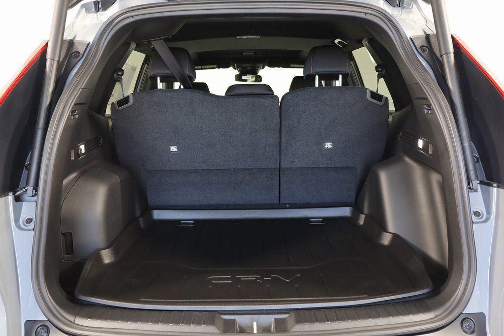 new 2026 Honda CR-V Hybrid car, priced at $40,705