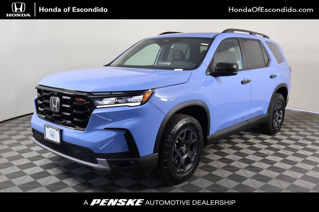 new 2025 Honda Pilot car, priced at $51,350
