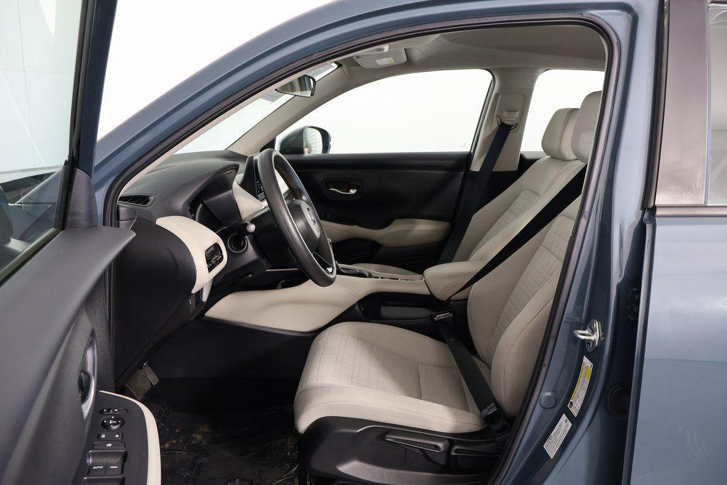 used 2025 Honda HR-V car, priced at $25,500