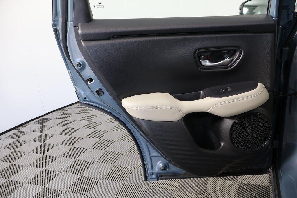used 2025 Honda HR-V car, priced at $25,500