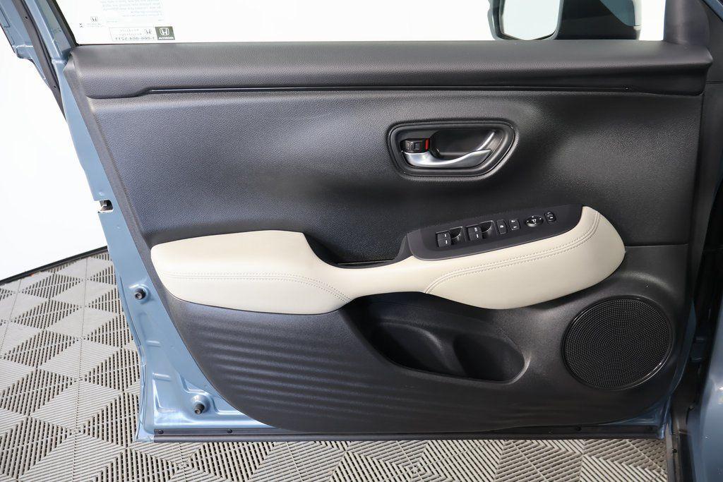 used 2025 Honda HR-V car, priced at $25,500