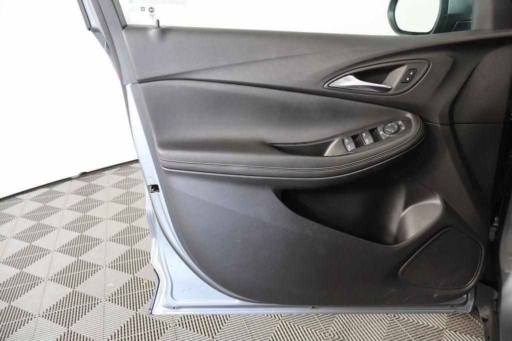 used 2024 Buick Encore GX car, priced at $19,400