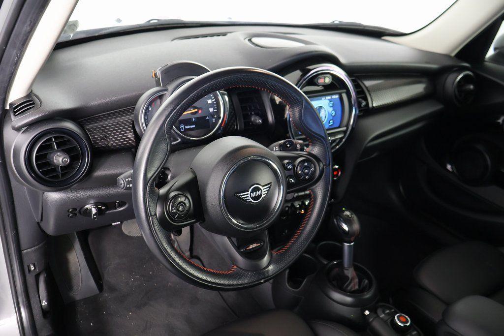 used 2019 MINI Hardtop car, priced at $18,700