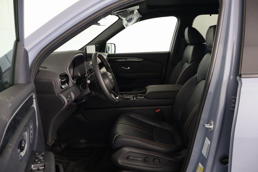 new 2026 Honda Passport car, priced at $54,655