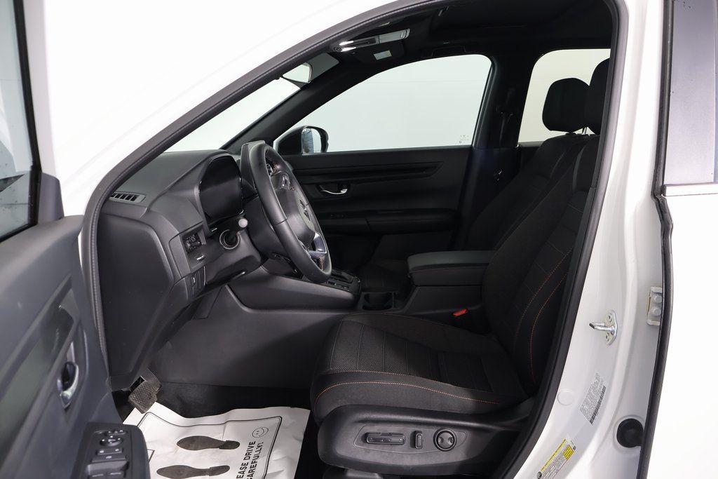 used 2025 Honda CR-V Hybrid car, priced at $34,800