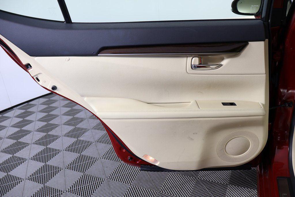 used 2013 Lexus ES 350 car, priced at $13,795