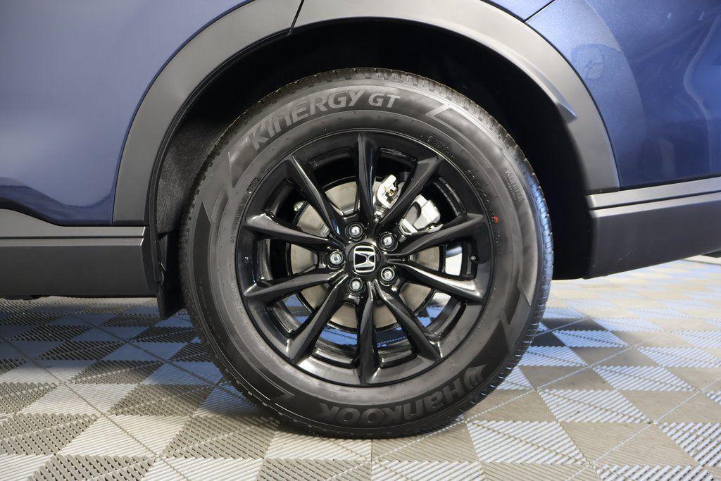 new 2026 Honda CR-V Hybrid car, priced at $41,675