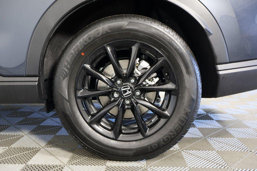 new 2026 Honda CR-V Hybrid car, priced at $41,675