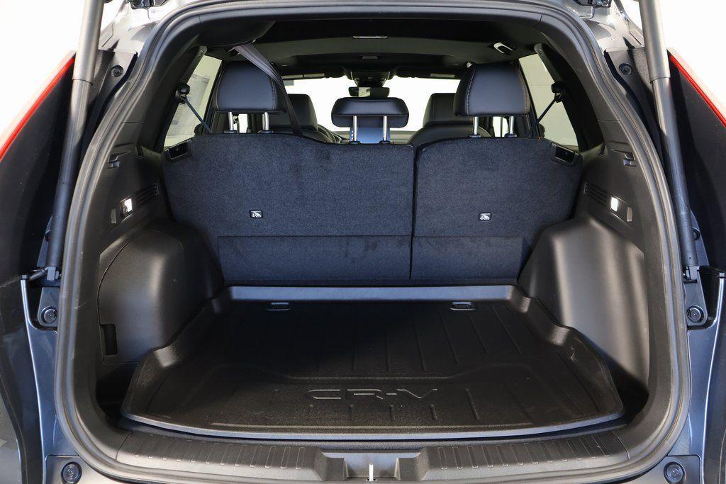 new 2026 Honda CR-V Hybrid car, priced at $41,675