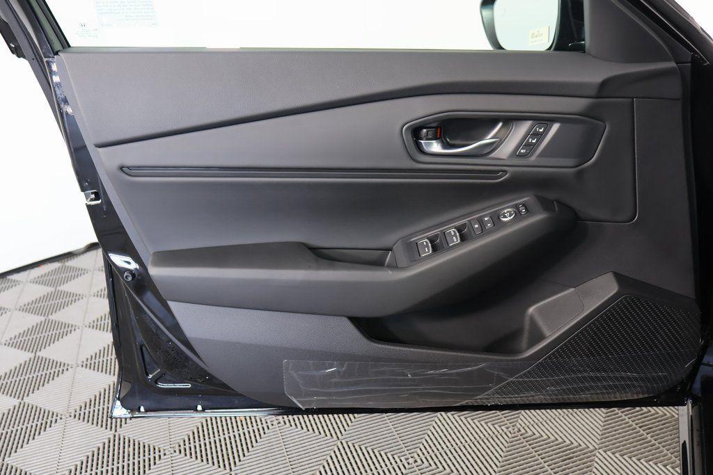 new 2025 Honda Accord Hybrid car, priced at $36,135