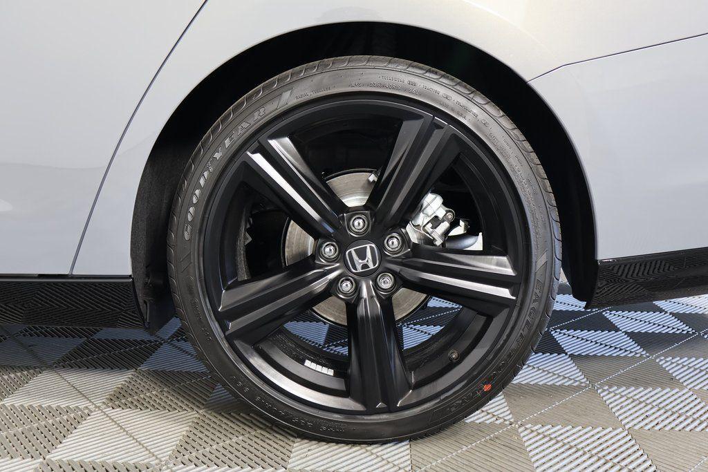 new 2025 Honda Accord Hybrid car, priced at $36,980