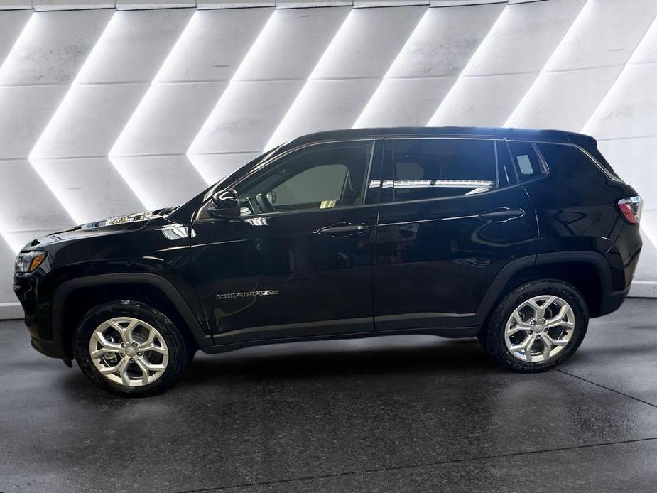 new 2024 Jeep Compass car, priced at $25,023