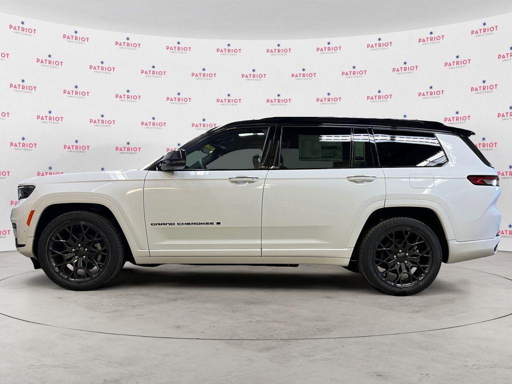 new 2025 Jeep Grand Cherokee L car, priced at $69,956