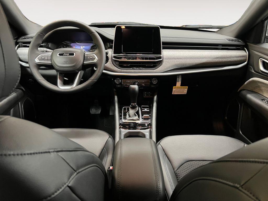 new 2025 Jeep Compass car, priced at $29,558