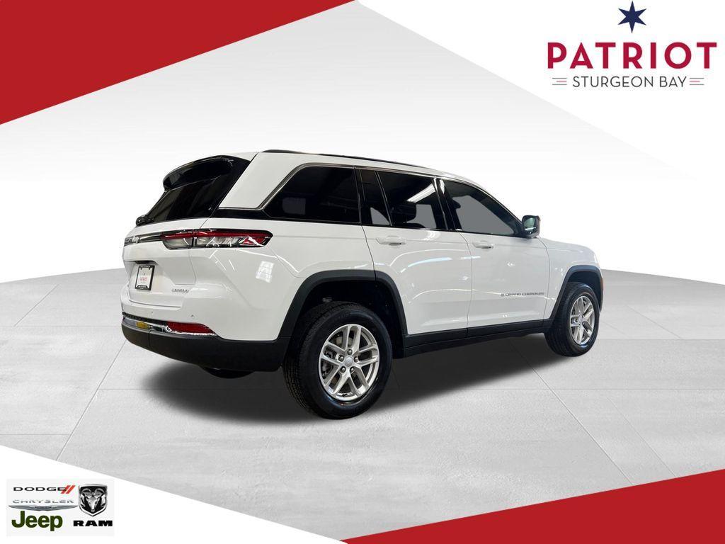 new 2025 Jeep Grand Cherokee car, priced at $40,658