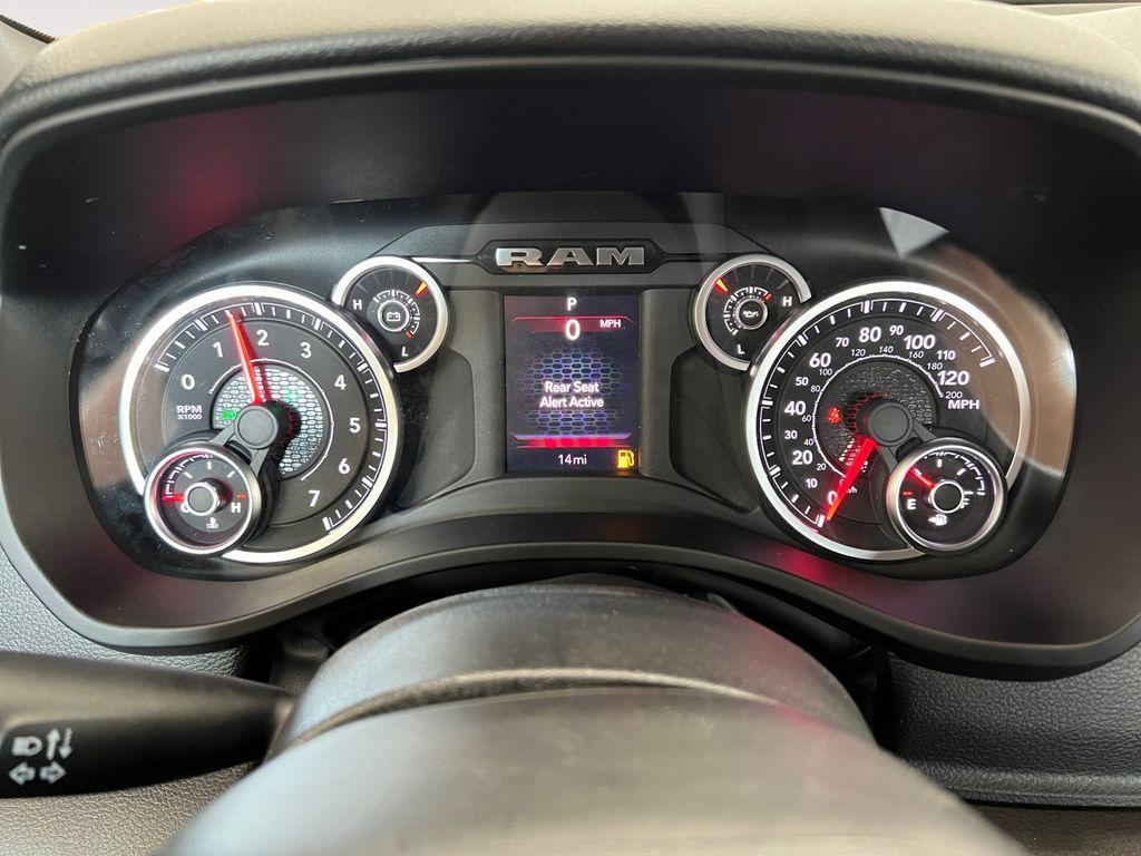 new 2025 Ram 1500 car, priced at $46,635