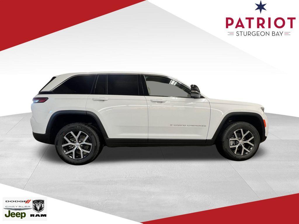 new 2025 Jeep Grand Cherokee car, priced at $45,157