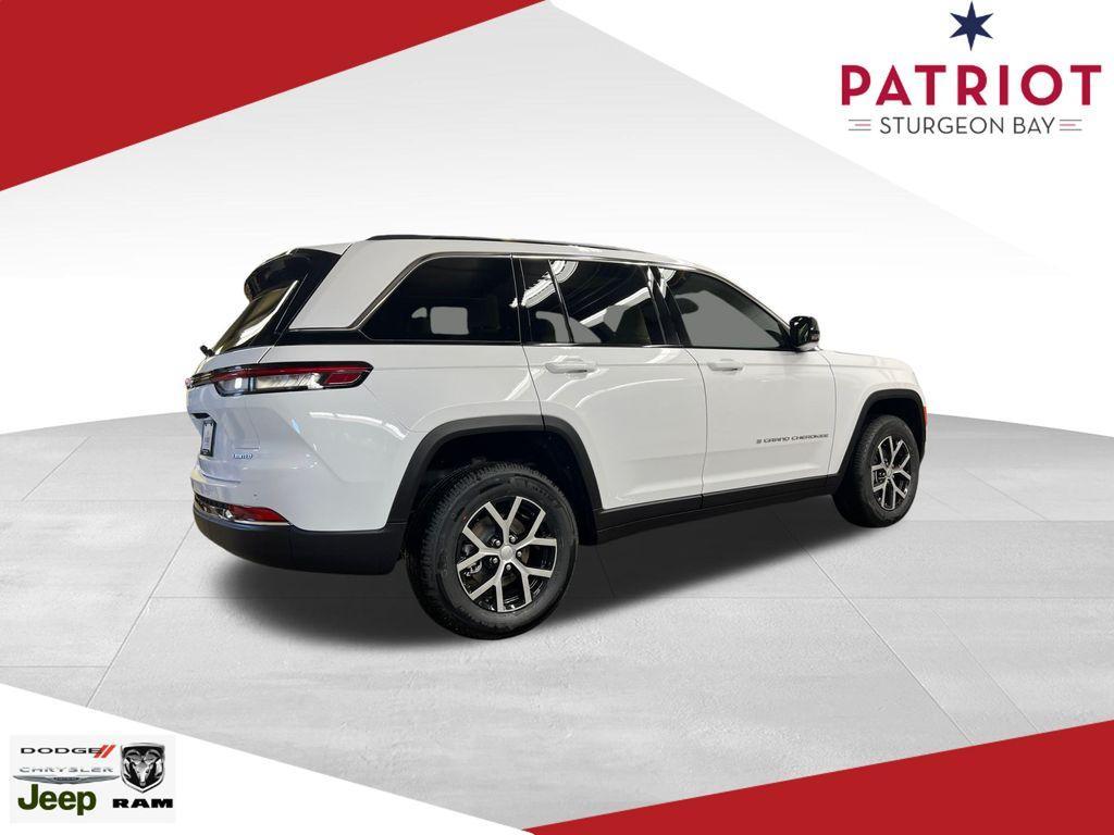 new 2025 Jeep Grand Cherokee car, priced at $45,157