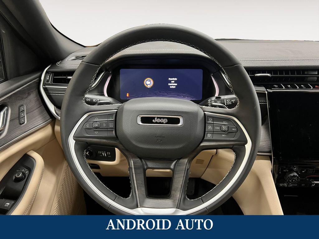 new 2025 Jeep Grand Cherokee car, priced at $45,157
