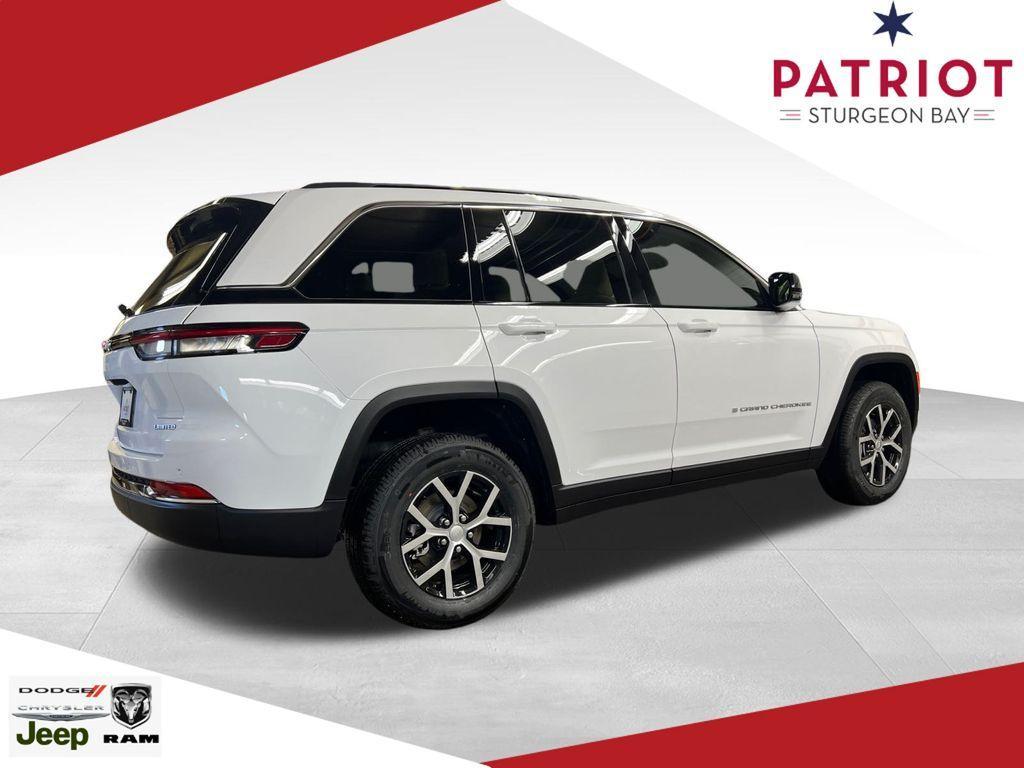 new 2025 Jeep Grand Cherokee car, priced at $42,157
