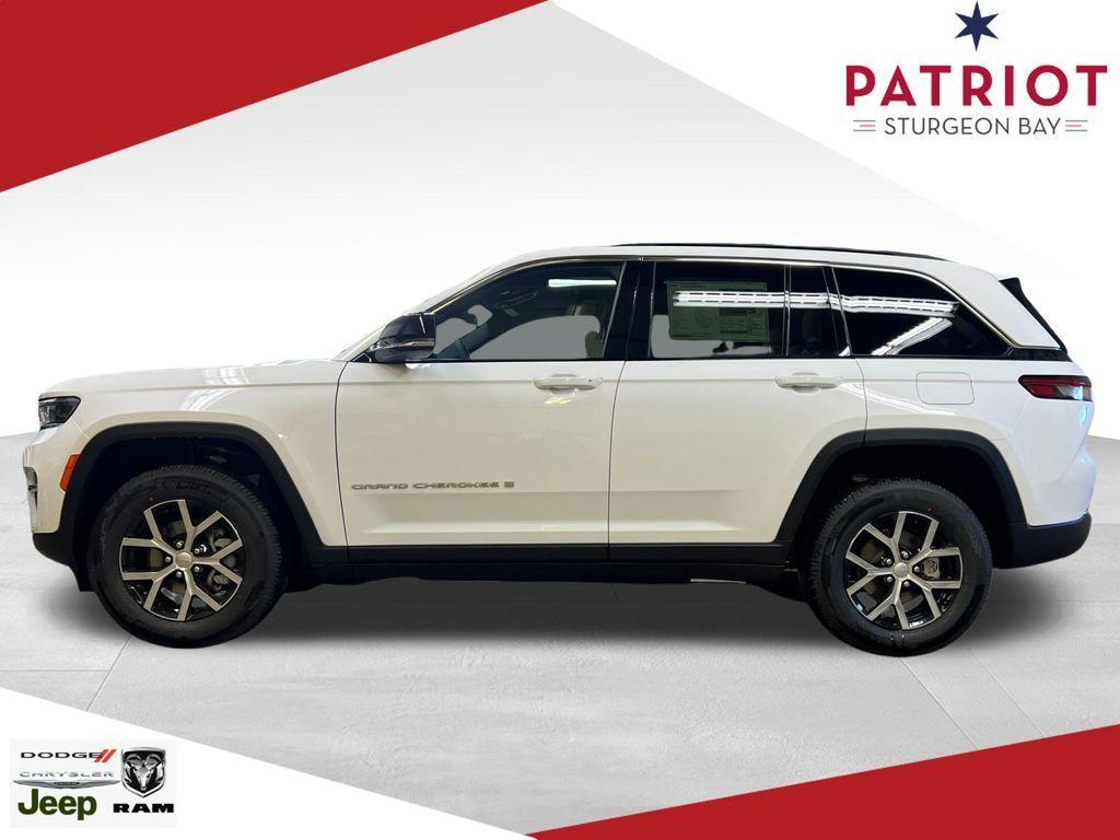 new 2025 Jeep Grand Cherokee car, priced at $42,157