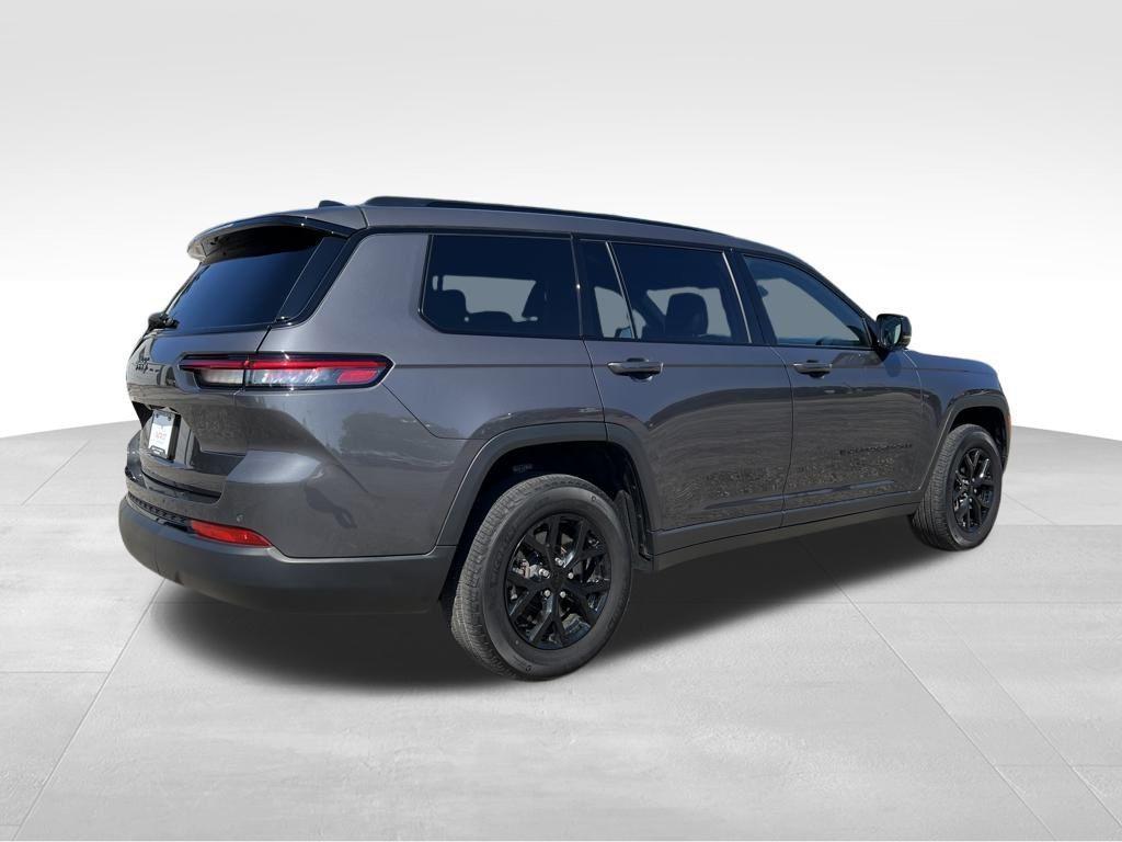 used 2024 Jeep Grand Cherokee L car, priced at $32,000